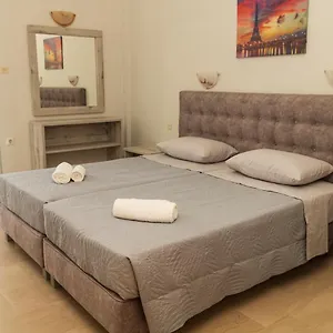Διαμέρισμα Vicky, Χανιώτη